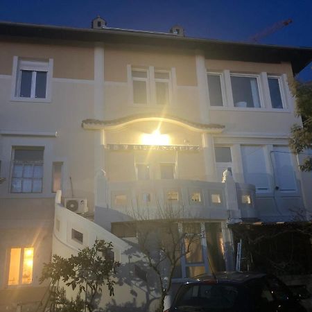Apartment La Mar Pula Exterior photo